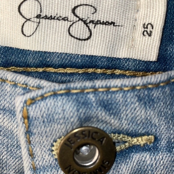 VINTAGE Jessica Simpson Size 2 Kiss Me Super Skinny Jean Distressed Denim Floral - Picture 9 of 14